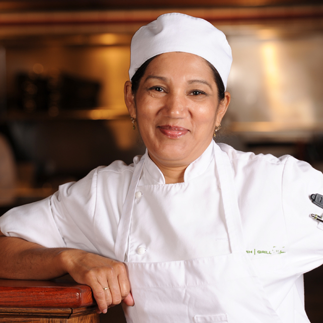 Restaurant Line Chef Photo